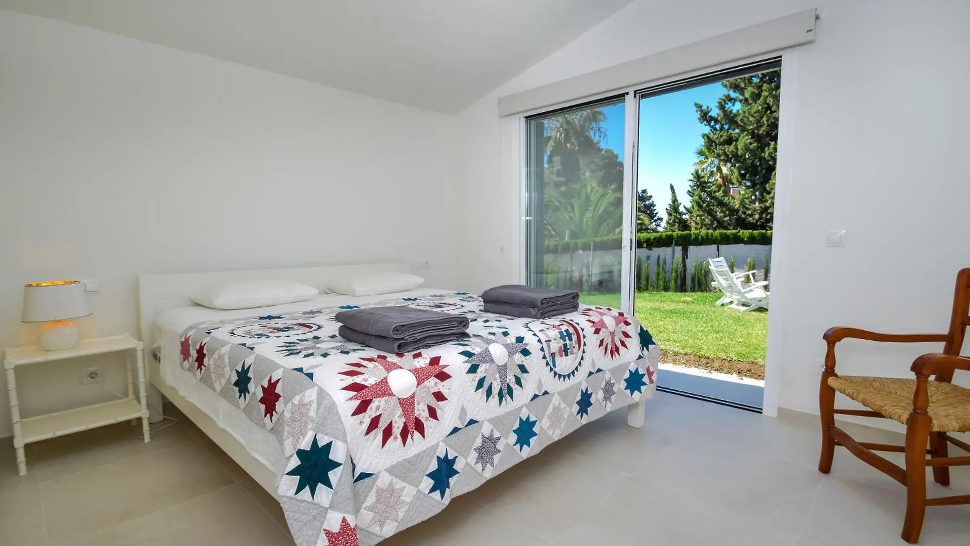 Great Villa Near Beach And Marbella